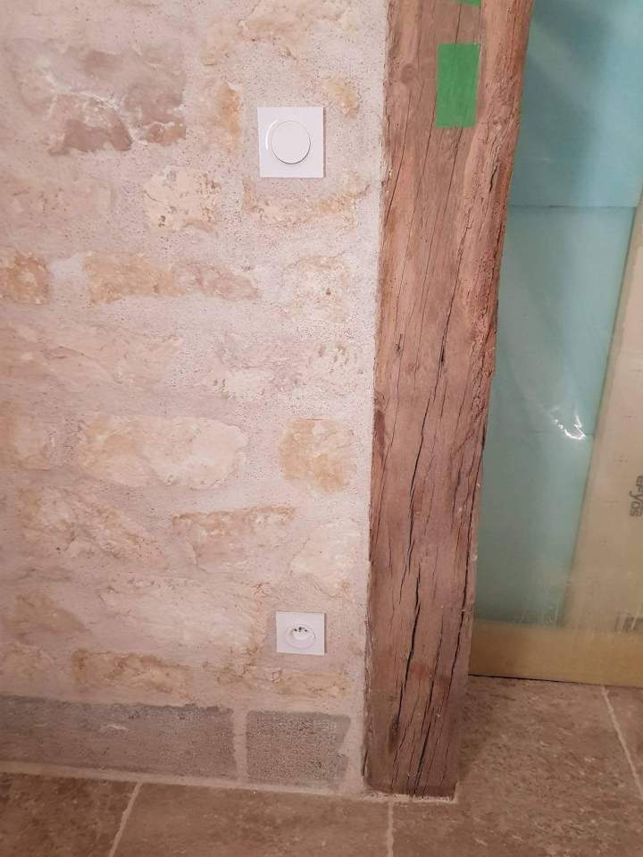 Rénovation électrique mobil-homes Franche-Comté