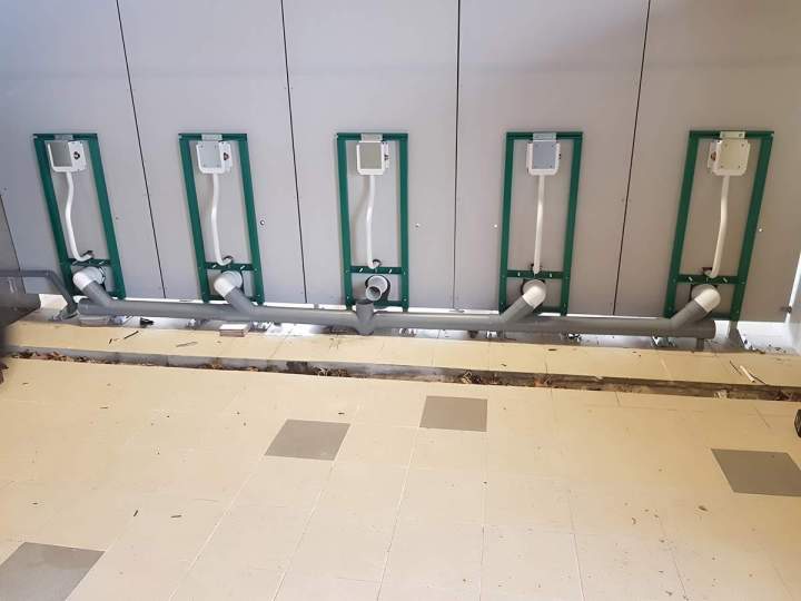 Dépannage de plomberie urgent et raccordement